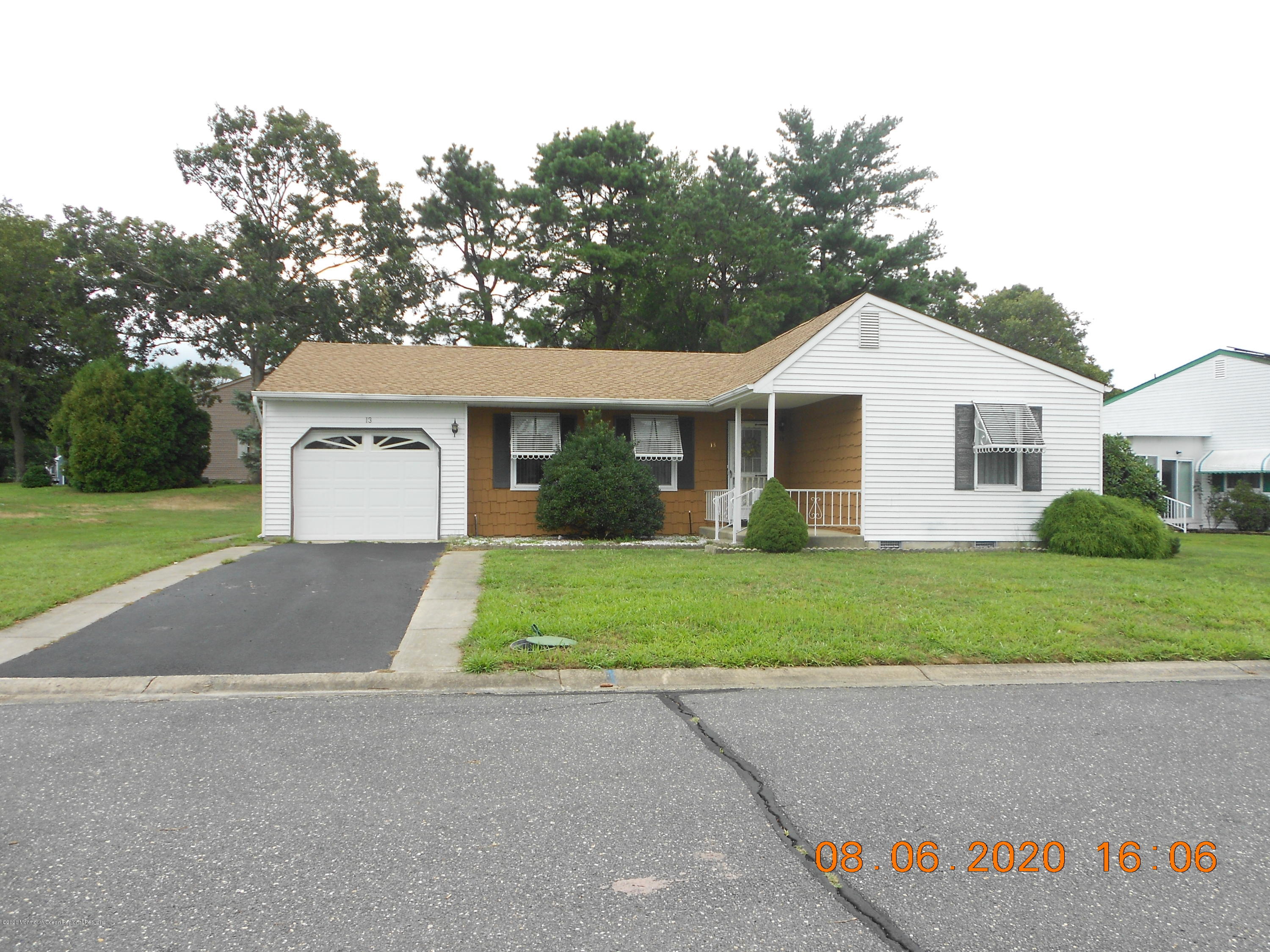 13 Berkshire Road, Unit 63 Whiting, NJ 08759 - Photo 22 of 27 DSCN7609