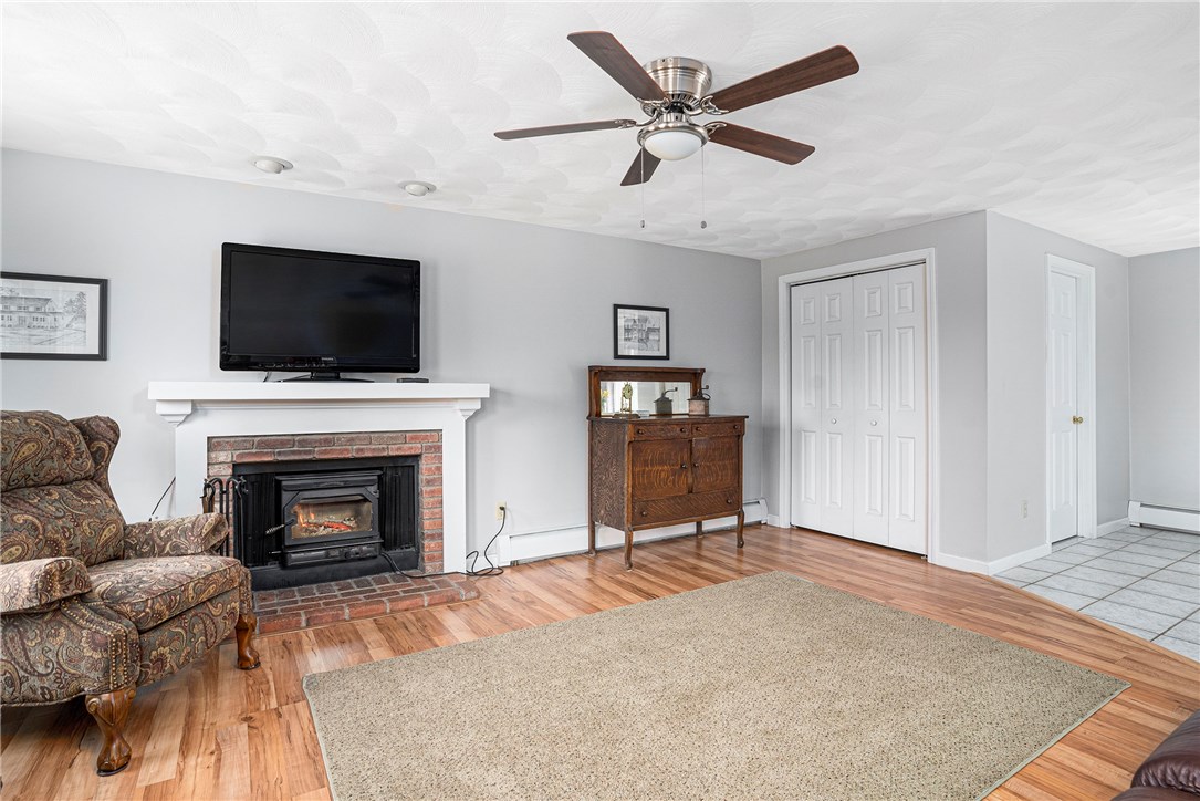 90 Stillwater Road Charlestown, RI 02813 - Photo 4 of 37