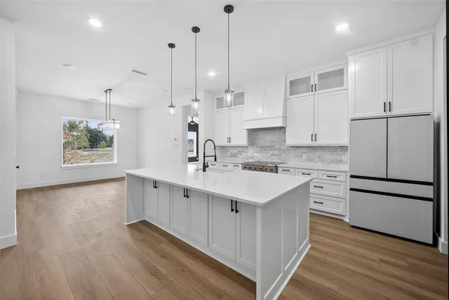 $799,000 | 7460 Bald Cypress Drive, Ovilla, TX 75154