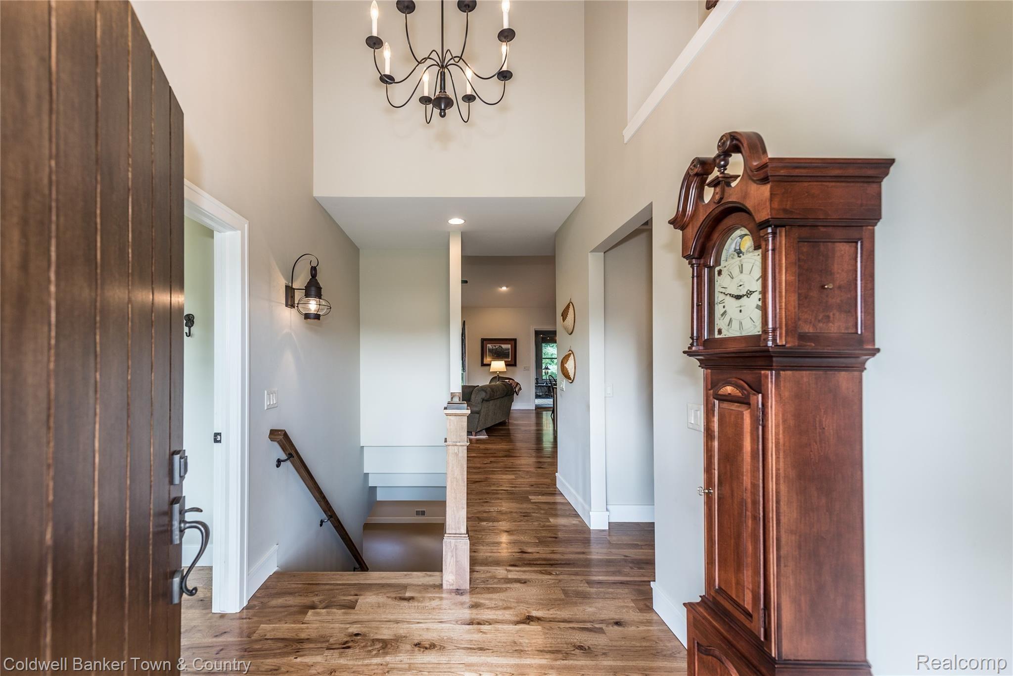 6434 Cohoctah Road Fenton, MI 48430 - Photo 25 of 69 DSC_5476.jpg