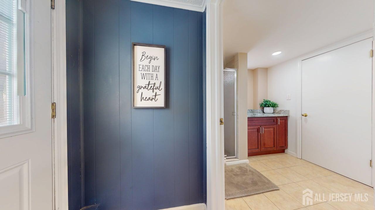 16 Canterbury Road East Brunswick, NJ 08816 - Photo 17 of 29