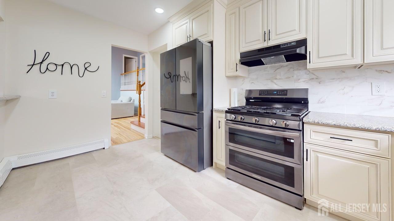 16 Canterbury Road East Brunswick, NJ 08816 - Photo 5 of 29