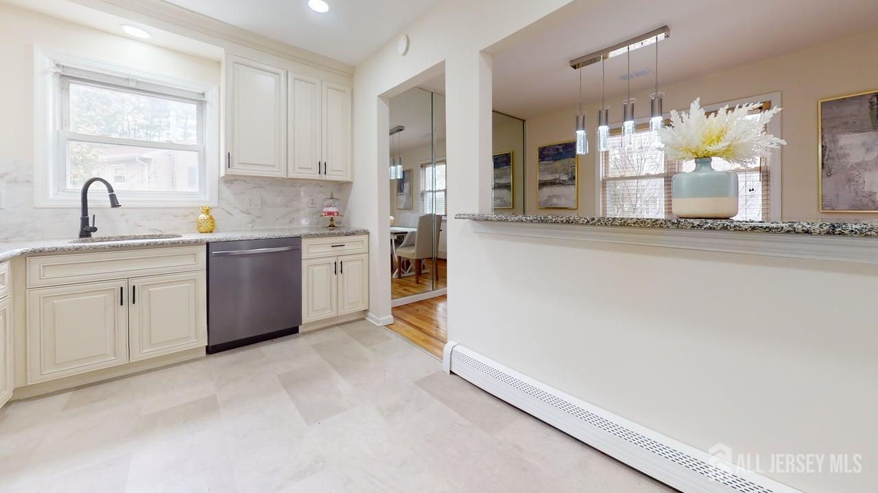 16 Canterbury Road East Brunswick, NJ 08816 - Photo 6 of 29