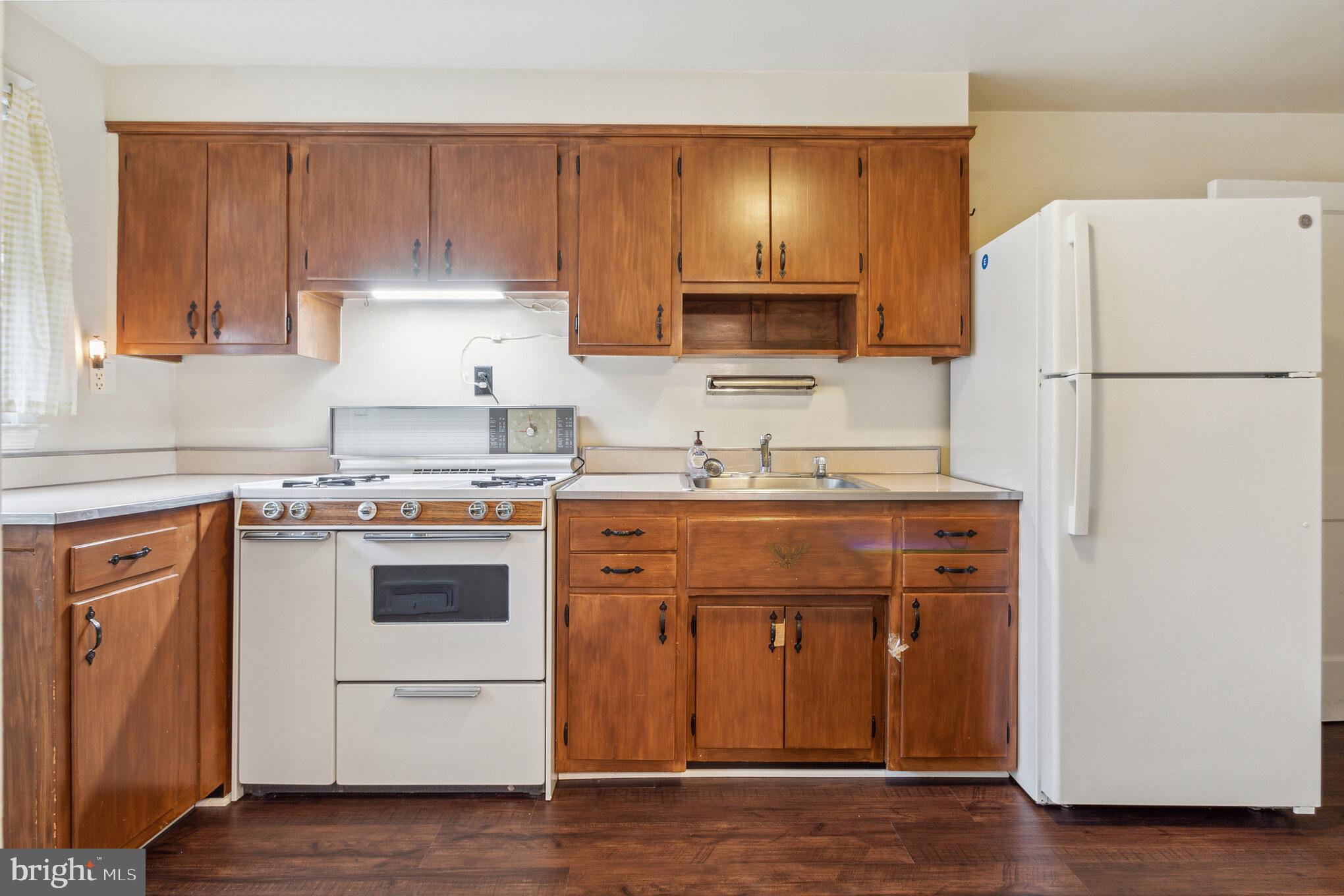 1443 Barrett Road Gwynn Oak, MD 21207 - Photo 9 of 30 Kitchen with New Flooring