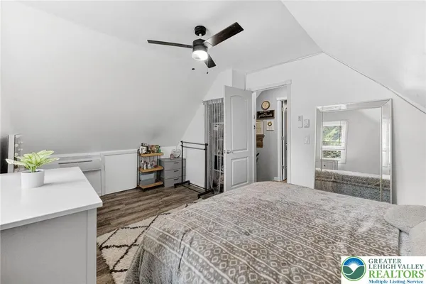 $269,000 | 363 Sidney Avenue, Pocono Summit, PA 18346