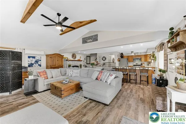 $269,000 | 363 Sidney Avenue, Pocono Summit, PA 18346