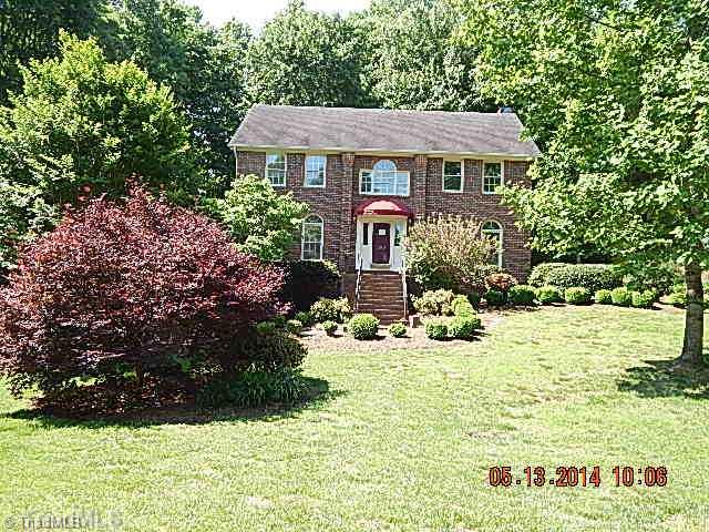 190 Wexham Road Winston-Salem, NC 27103 - Photo 1 of 10 Exterior Front.