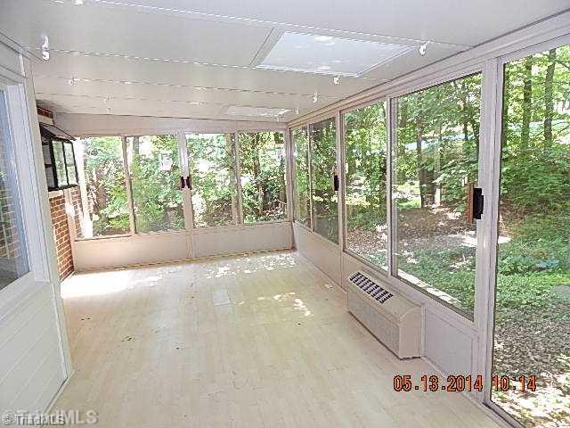 190 Wexham Road Winston-Salem, NC 27103 - Photo 10 of 10 Sunroom.