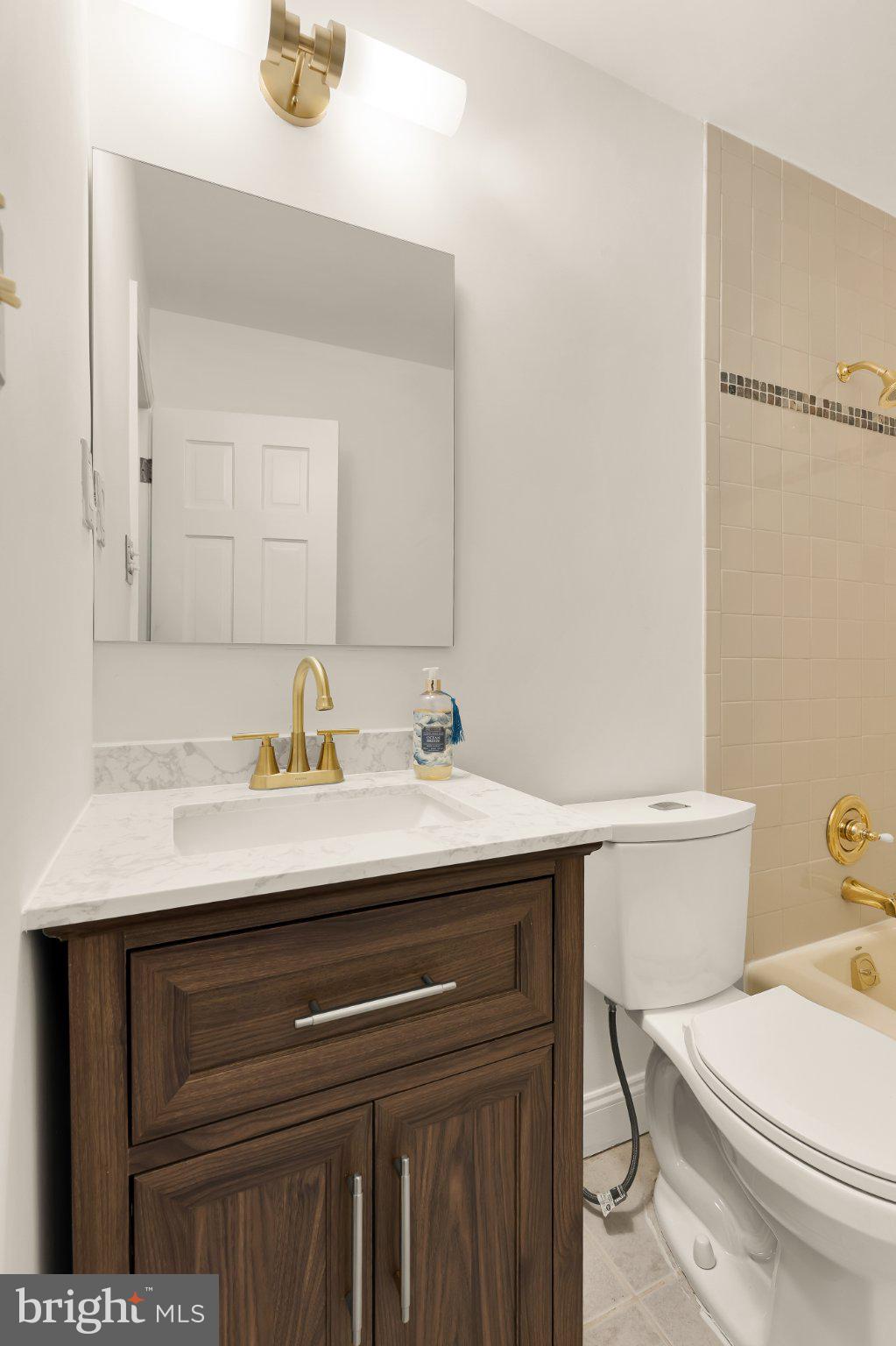 7918 13th Street Northwest Washington, DC 20012 - Photo 26 of 54 Full bathroom #2