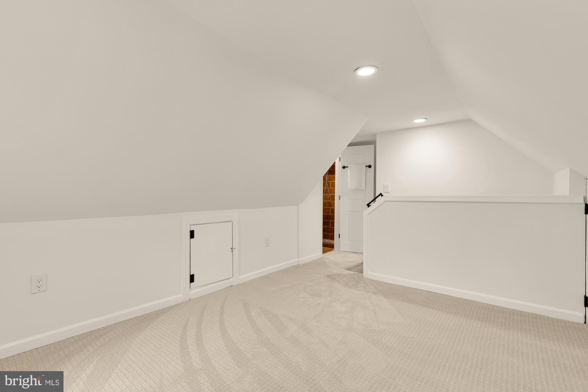 7918 13th Street Northwest Washington, DC 20012 - Photo 32 of 54 Upper level bonus room