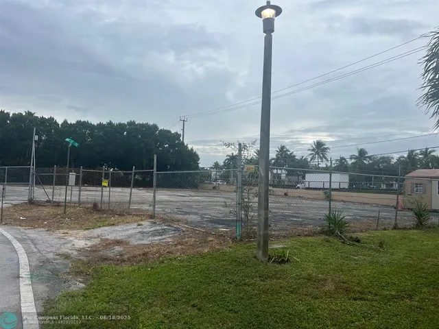 a view of a big yard