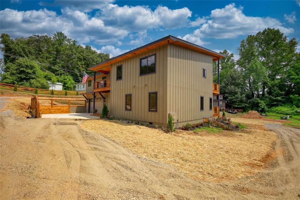 483 Church Street Blue Ridge, GA 30513 - Photo 8 of 91 Gallery Image 8