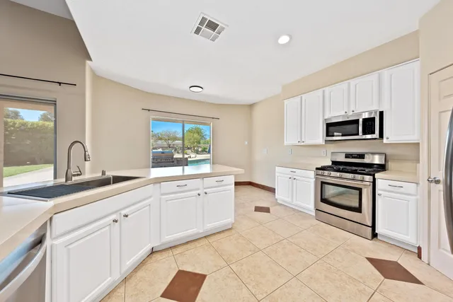 $1,600,000 | 78143 Avenue 41, Bermuda Dunes, CA 92203