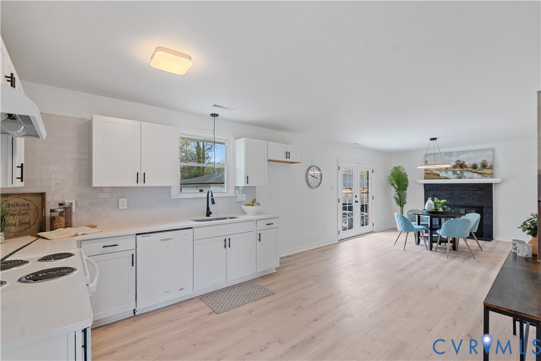 13004 Mercer Court Chester, VA 23836 - Photo 7 of 23