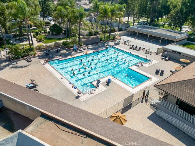 a picture of city view