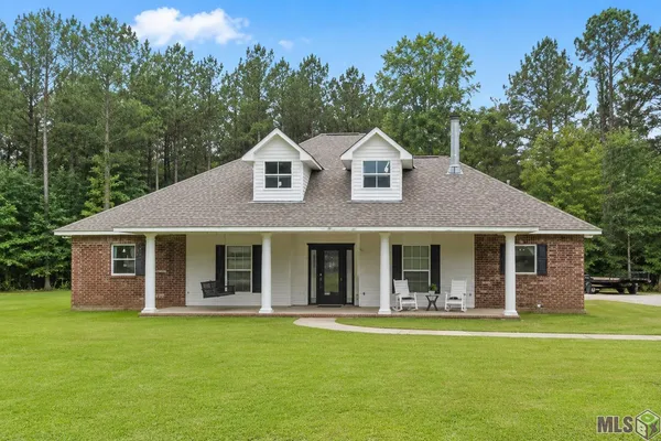 $375,000 | 1658 William And Hayes Lane, Clinton, LA 70722