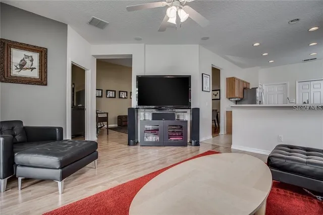 $2,350 | 2672 Bellewater Place, Oviedo, FL 32765