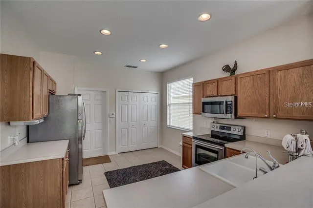 $2,350 | 2672 Bellewater Place, Oviedo, FL 32765