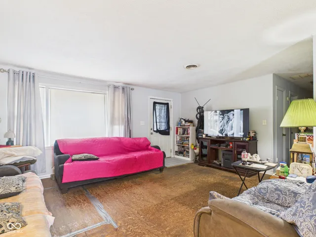 $100,000 | 3180 South 200 East, Anderson, IN 46017