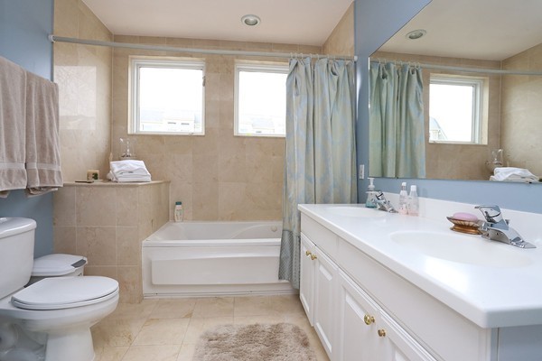 62 Constitution Road Boston, MA 02129 - Photo 11 of 21 Gallery Image 11