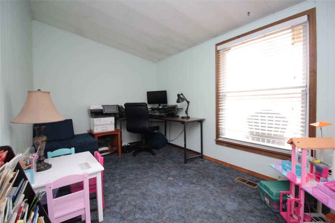 4 Alpine Road Binghamton, NY 13903 - Photo 8 of 30 Gallery Image 8