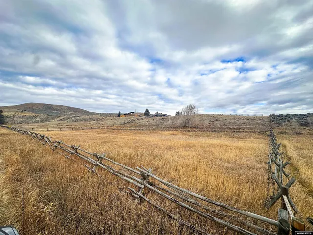 $200,000 | 3 Wind River Drive, Dubois, WY 82513