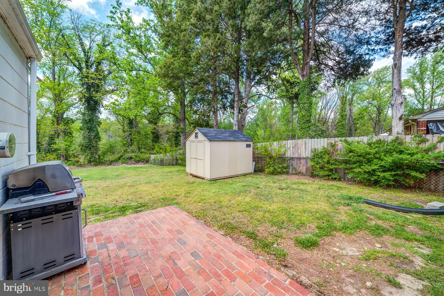 8317 Schultz Road Clinton, MD 20735 - Photo 3 of 22