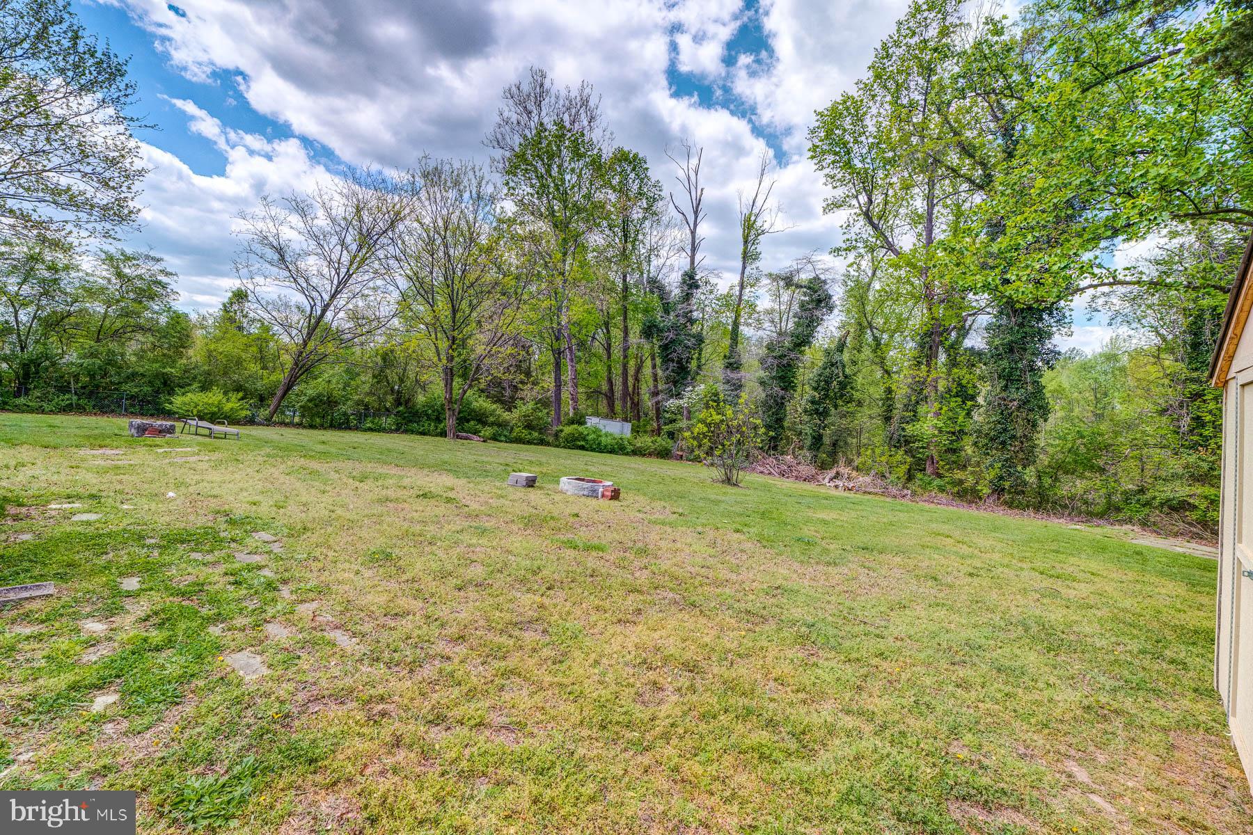 8317 Schultz Road Clinton, MD 20735 - Photo 5 of 22