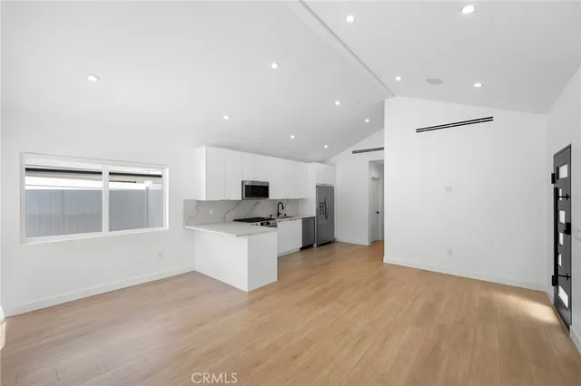 $3,000 | 8439 Apperson Street, Sunland, CA 91040