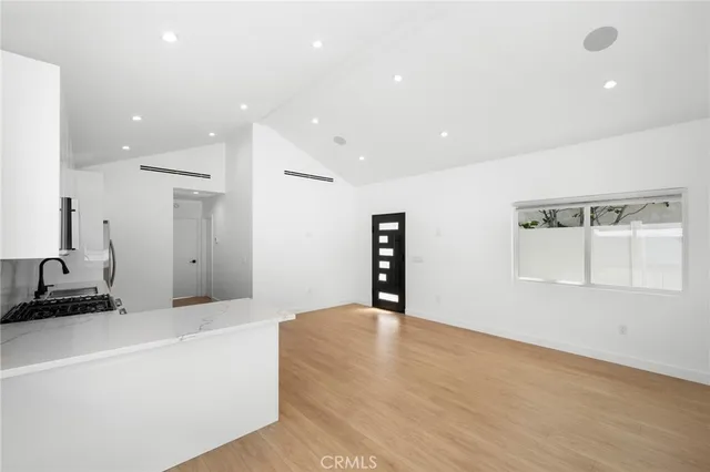 $3,000 | 8439 Apperson Street, Sunland, CA 91040