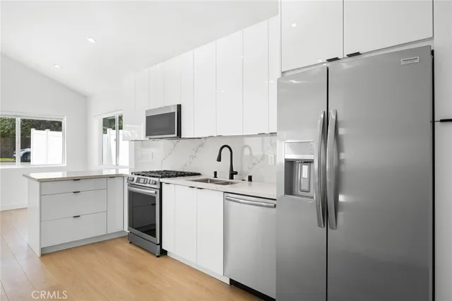 $3,000 | 8439 Apperson Street, Sunland, CA 91040