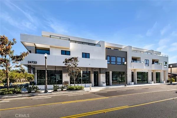 $2,200,000 | 24722 Del Prado Avenue, Unit 205, Dana Point, CA 92629