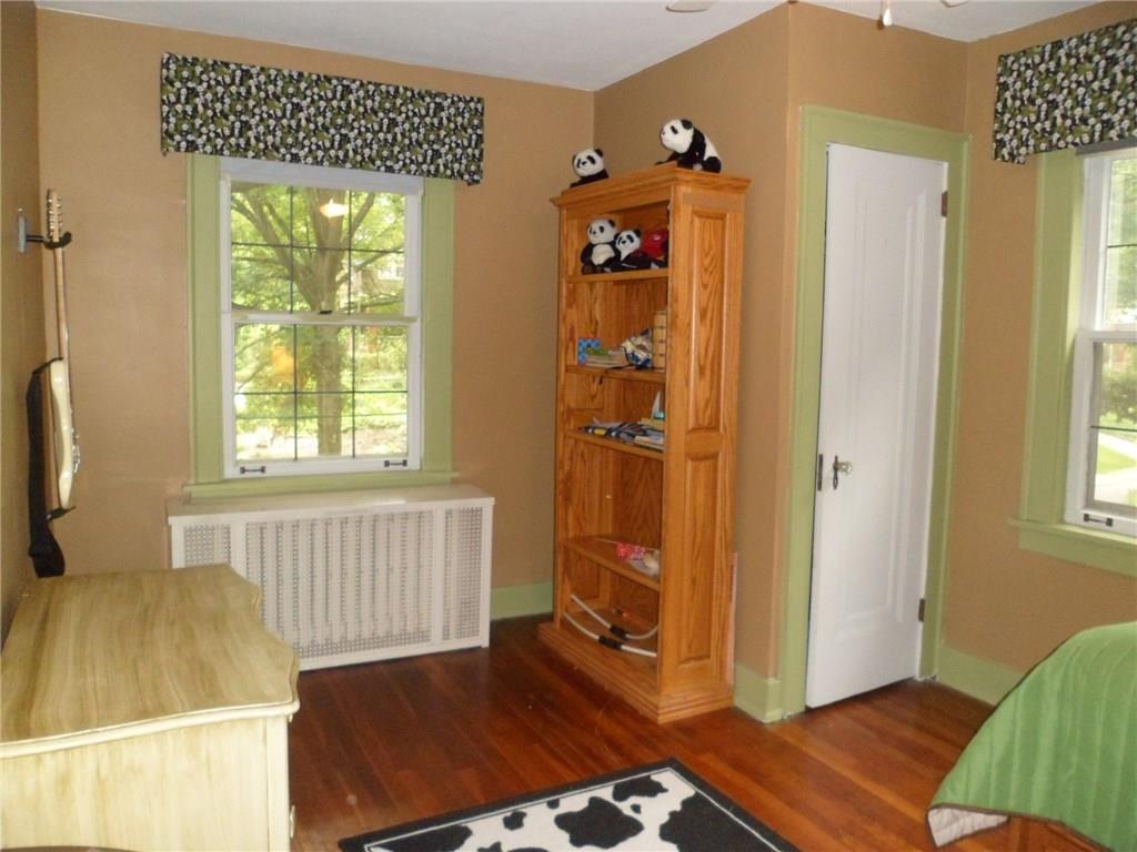 275 Cascade Road Forest Hills, PA 15221 - Photo 14 of 21 Gallery Image 14