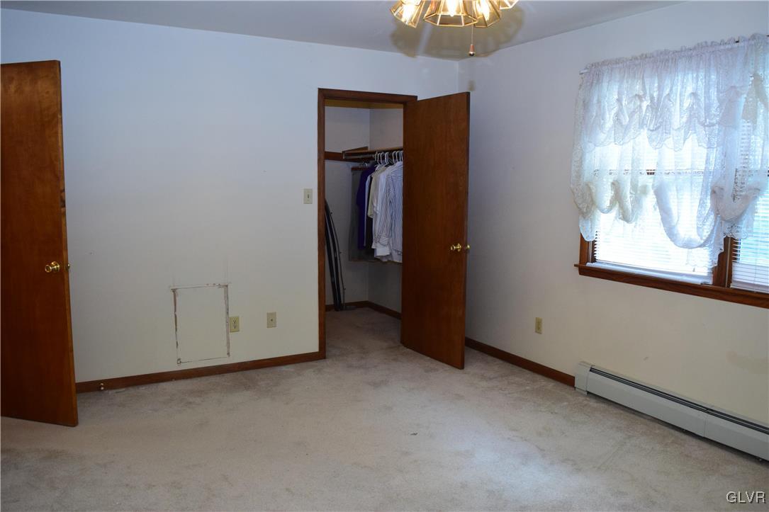 829 Copella Road Bath, PA 18014 - Photo 20 of 31 an empty room with window