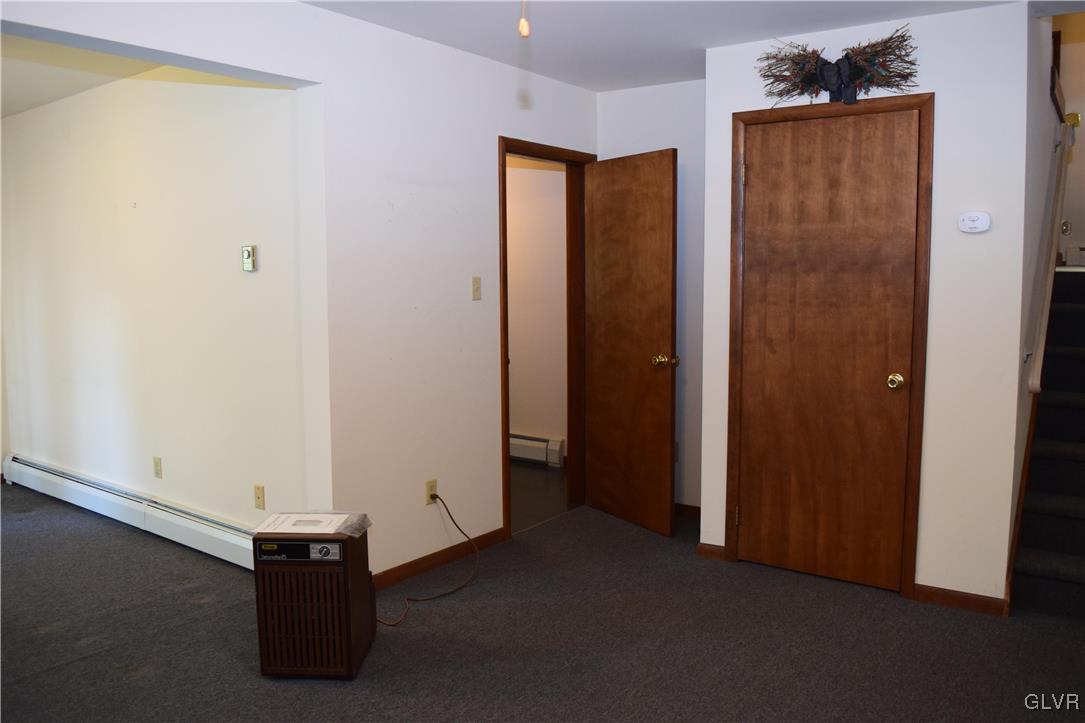 829 Copella Road Bath, PA 18014 - Photo 28 of 31 an empty room with closet