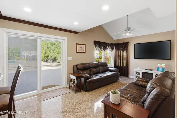 $775,000 | 20 Cambridge Drive, Jackson, NJ 08527