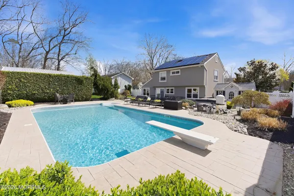 $775,000 | 20 Cambridge Drive, Jackson, NJ 08527