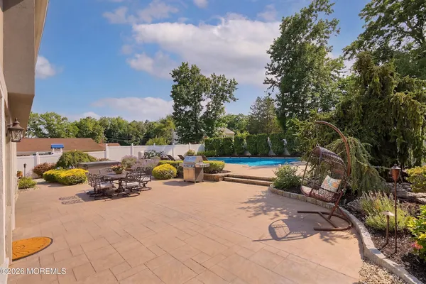 $775,000 | 20 Cambridge Drive, Jackson, NJ 08527