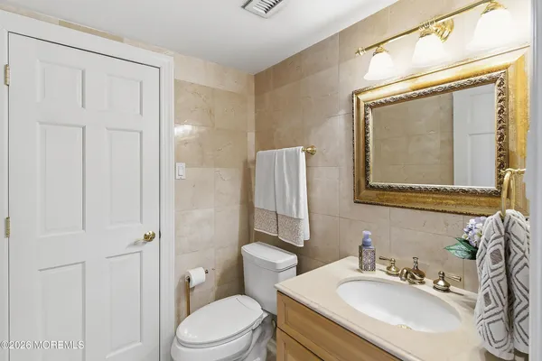 $775,000 | 20 Cambridge Drive, Jackson, NJ 08527