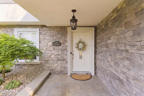 $775,000 | 20 Cambridge Drive, Jackson, NJ 08527