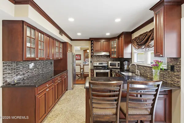$775,000 | 20 Cambridge Drive, Jackson, NJ 08527