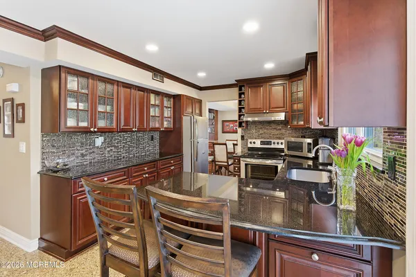 $775,000 | 20 Cambridge Drive, Jackson, NJ 08527