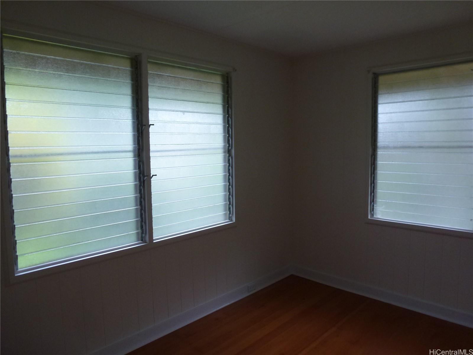 2409 Waiomao Road Honolulu, HI 96816 - Photo 6 of 10