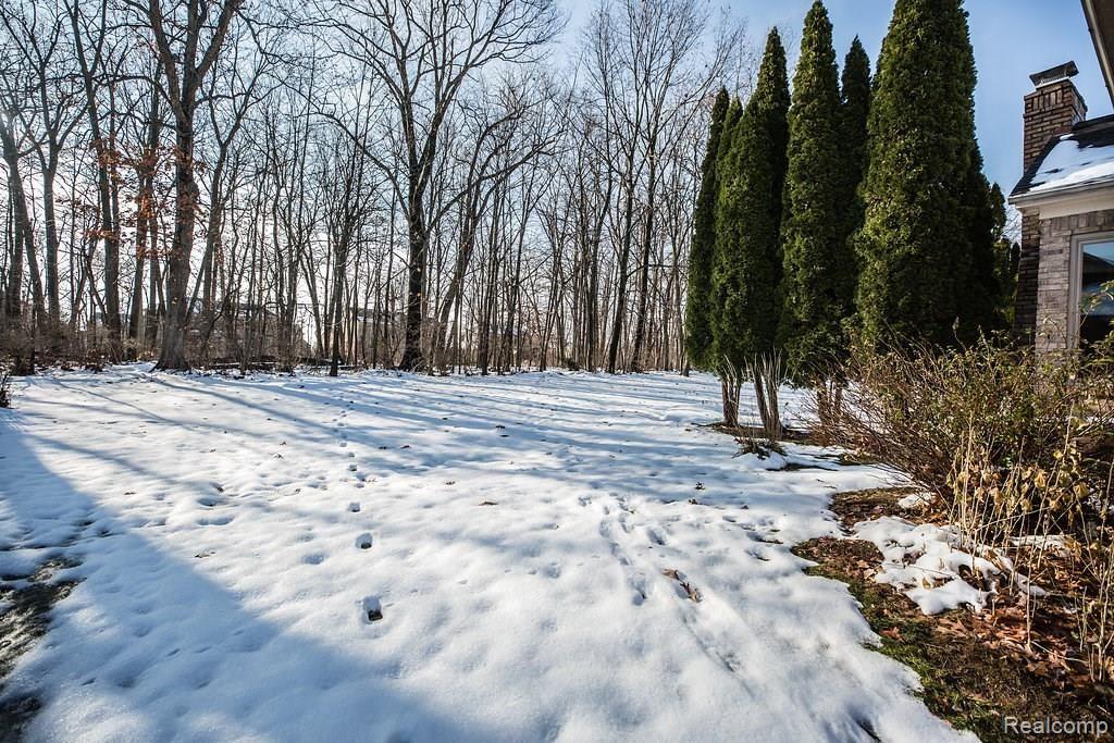 552 Essex Drive Rochester Hills, MI 48307 - Photo 22 of 25
