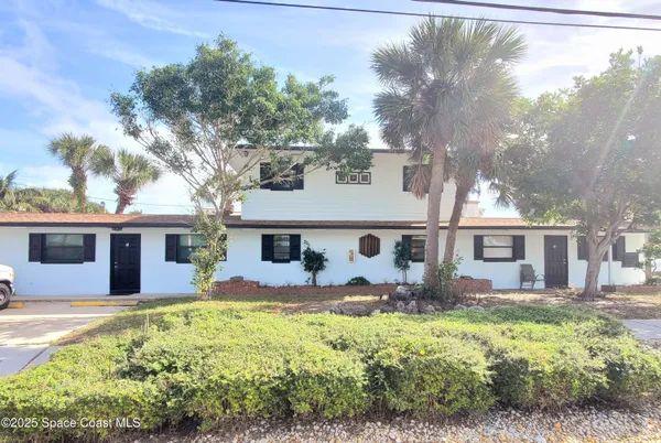 $1,350 | 400 Johnson Avenue, Unit 3, Cape Canaveral, FL 32920