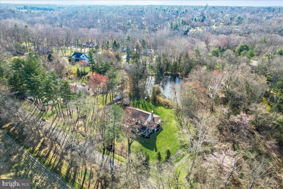 28 Maddock Road Titusville, NJ 08560 - Photo 2 of 46 Gallery Image 2