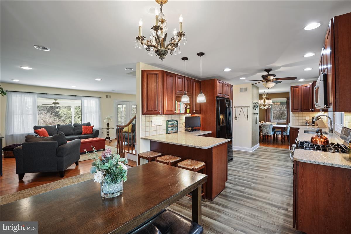 28 Maddock Road Titusville, NJ 08560 - Photo 8 of 46 Gallery Image 8