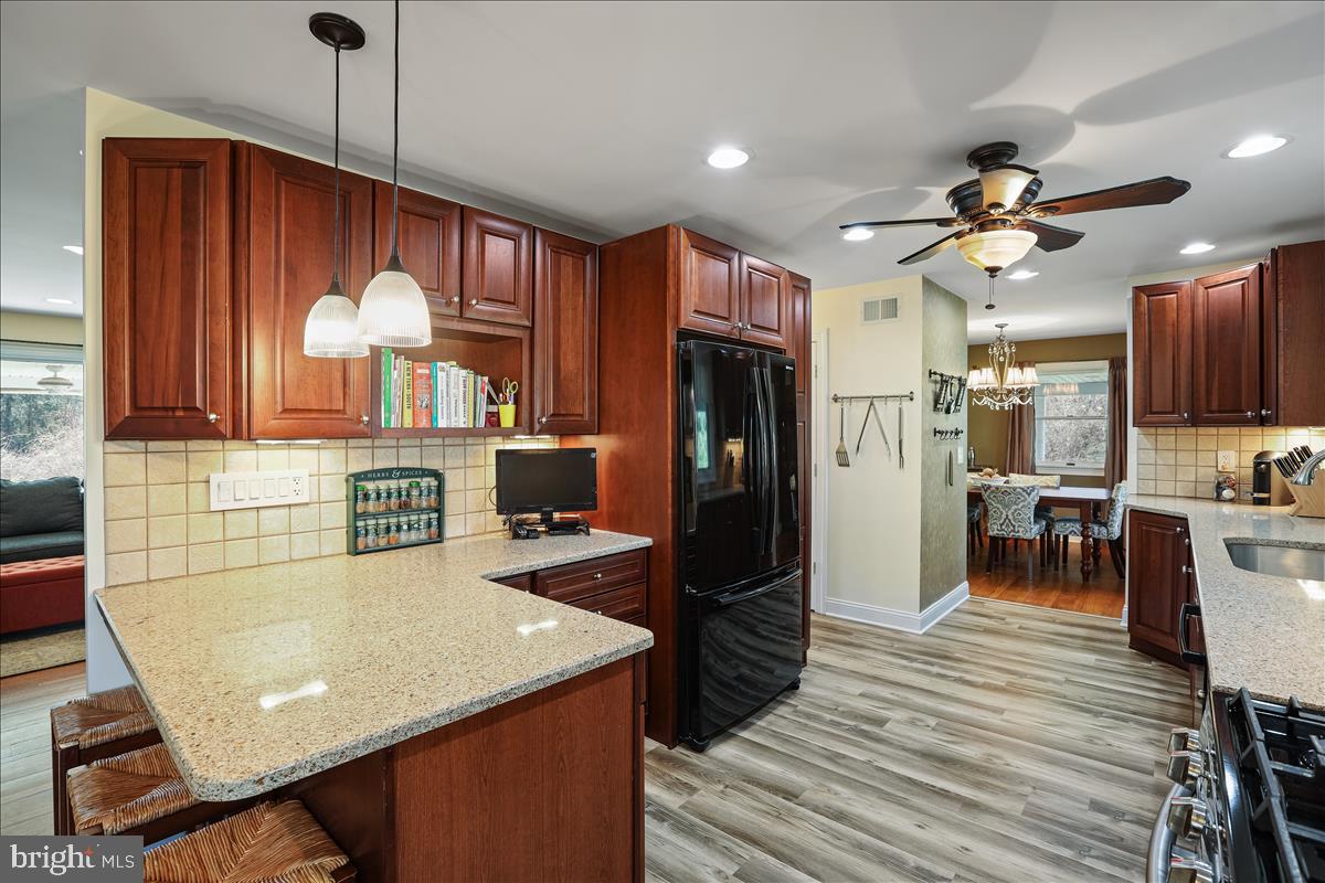28 Maddock Road Titusville, NJ 08560 - Photo 9 of 46 Gallery Image 9