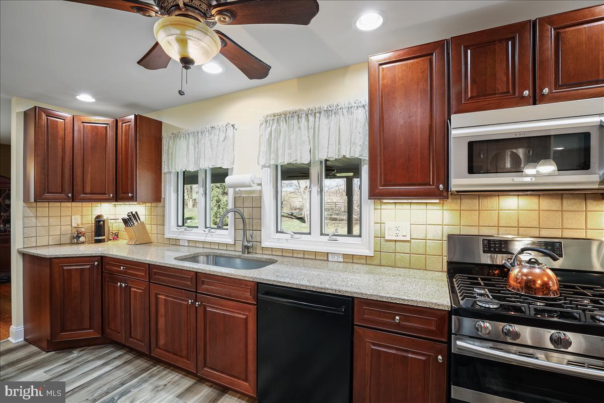 28 Maddock Road Titusville, NJ 08560 - Photo 10 of 46 Gallery Image 10