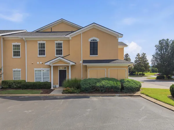 $399,000 | 309 Renaissance Court, Chattanooga, TN 37419